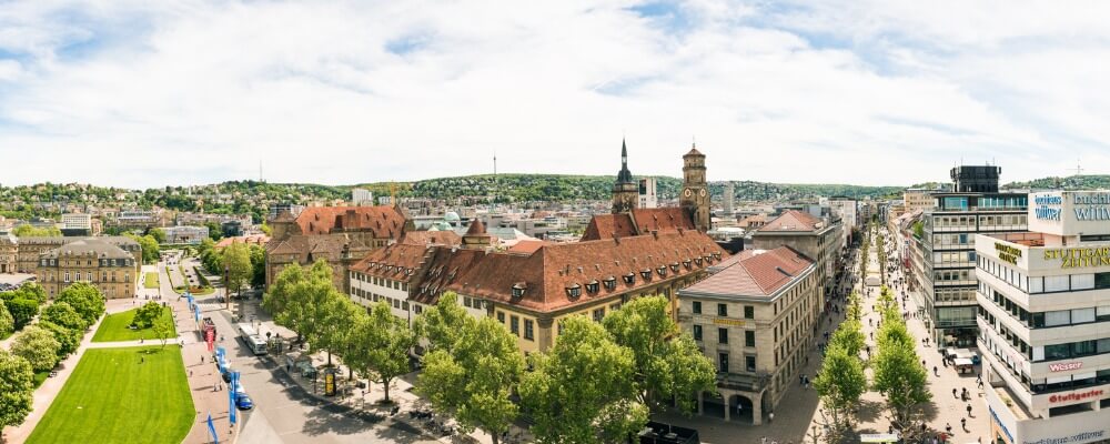 Berufsbegleitendes Präsenzstudium Steuerrecht in Stuttgart
